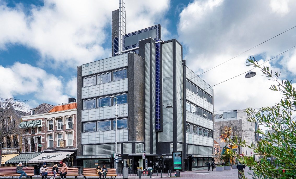 Vastgoedbelegger Colliers: ‘Woningen in lege winkels zijn win-win-winscenario’