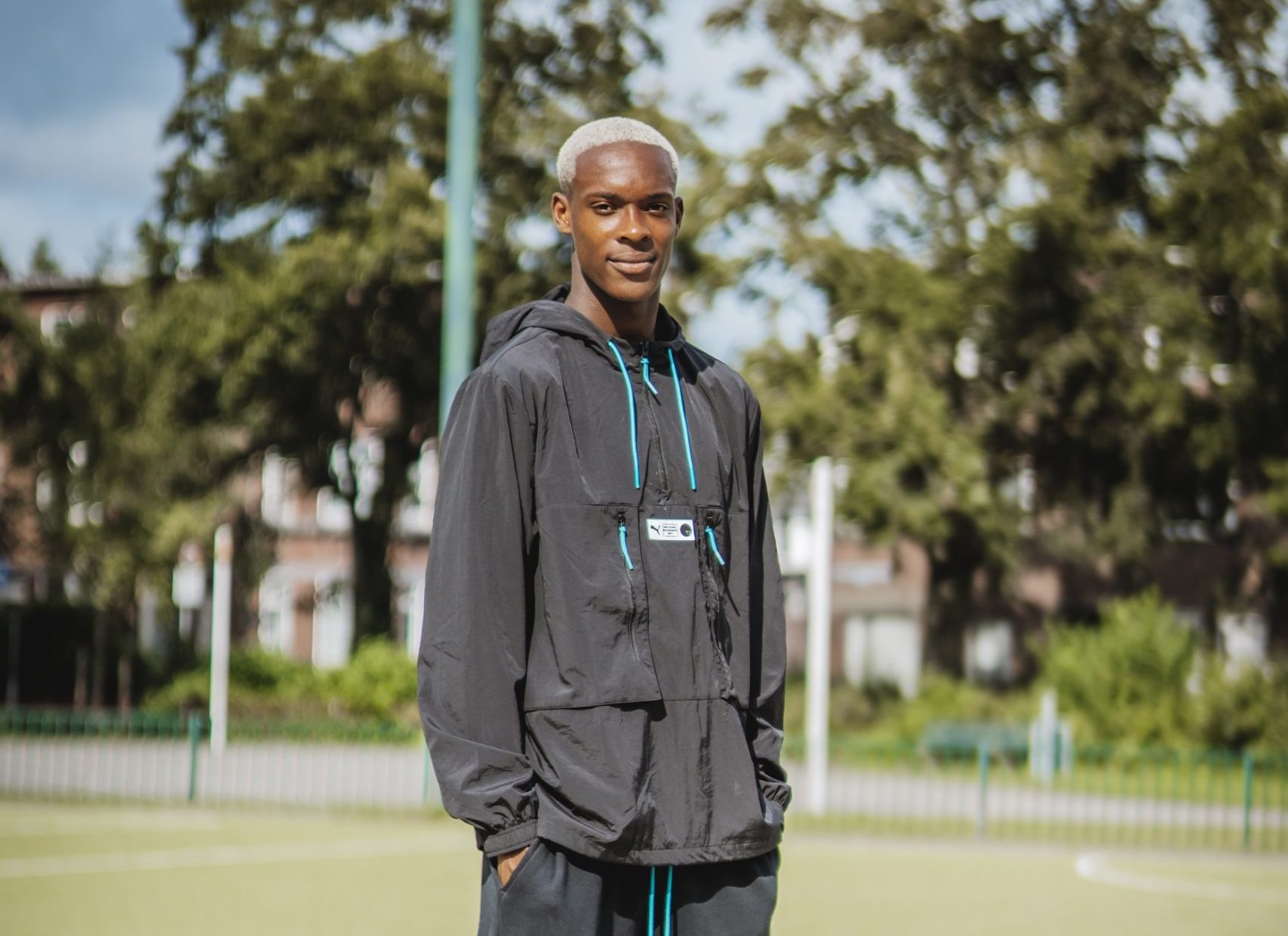 Van Schilderswijk tot Spangen: voetballer Emanuel Emegha maakt naam in eredivisie