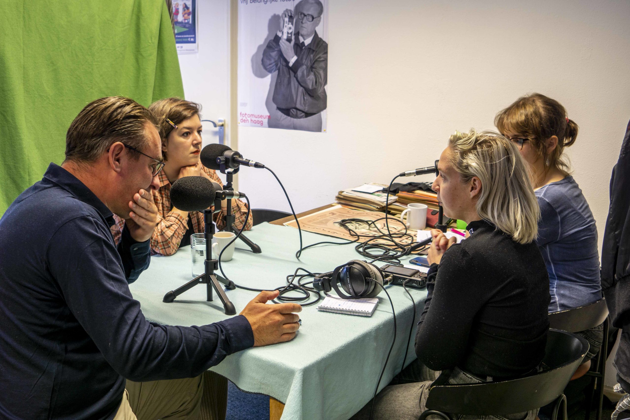 Oppositie in DHC-podcast: debatteren met samengeknepen billen