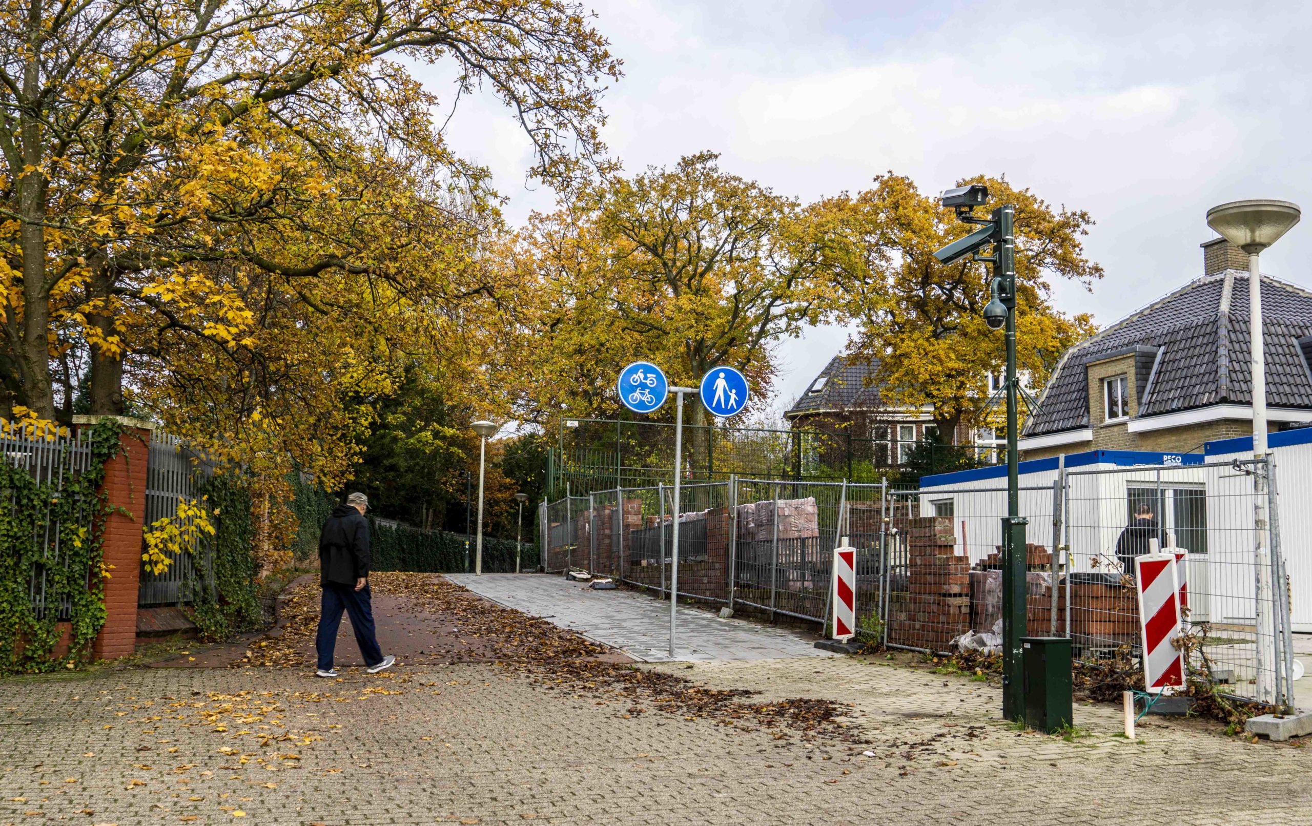 Geen Slava Oekraïnepad achter Russische ambassade