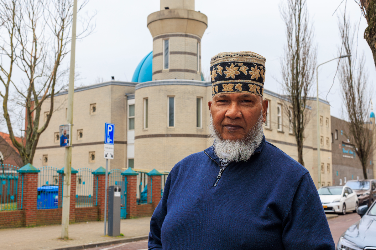 Haagse moslims voelen zich minder thuis: ‘Sinds de verkiezingen kijken mensen weg’