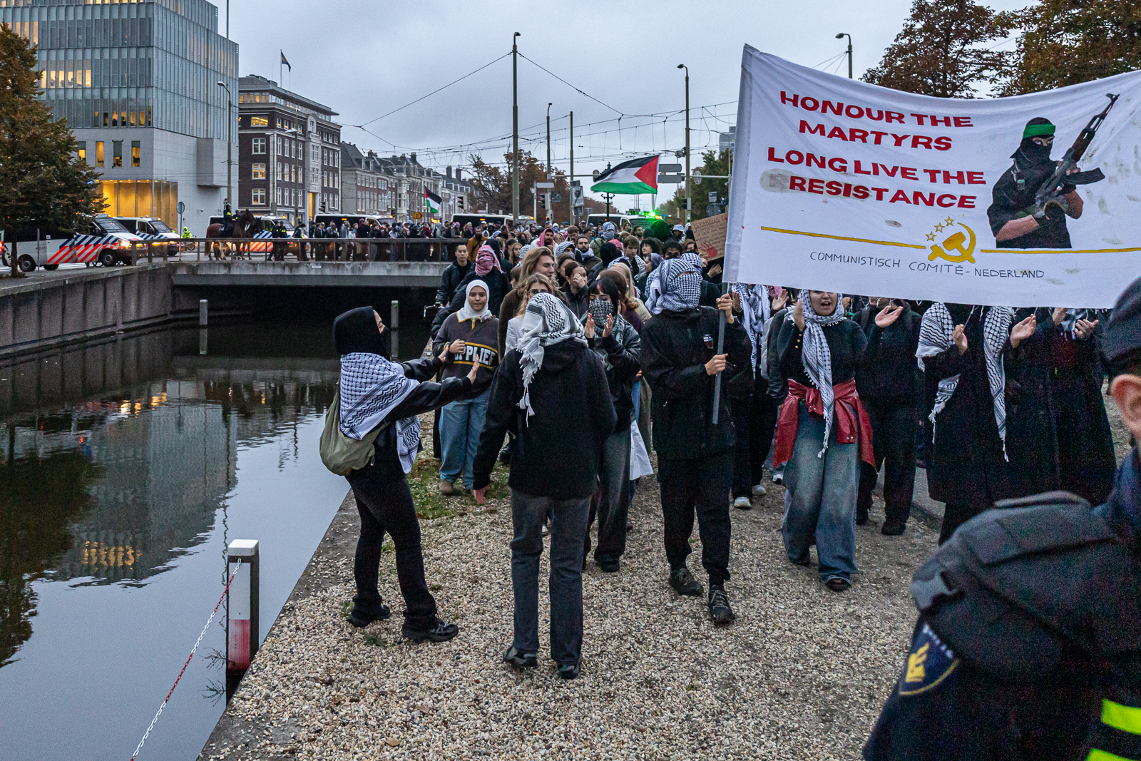 Demonstreren en bidden op 7 oktober