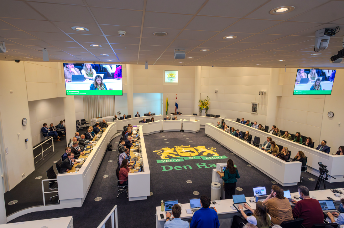 Coalitie en oppositie steggelen over akkoord: ‘Waarom kiest u ervoor die kwetsbare mensen te pakken?’