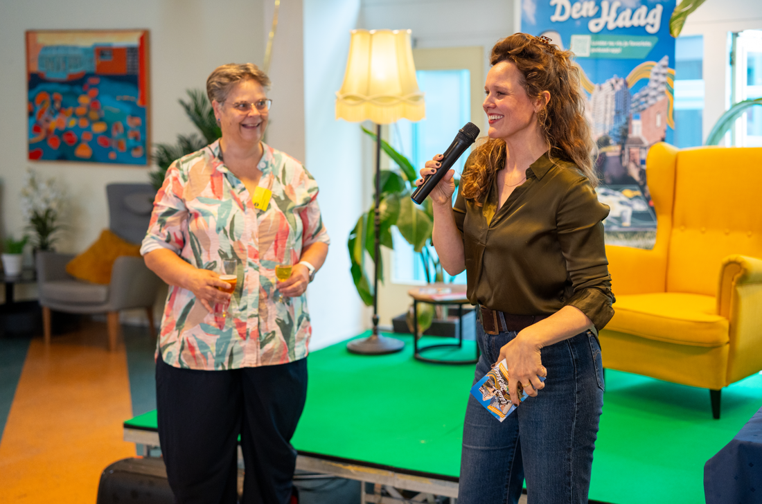 Oukje den Hollander vindt verbinding in driedelige podcast over Bezuidenhout-West