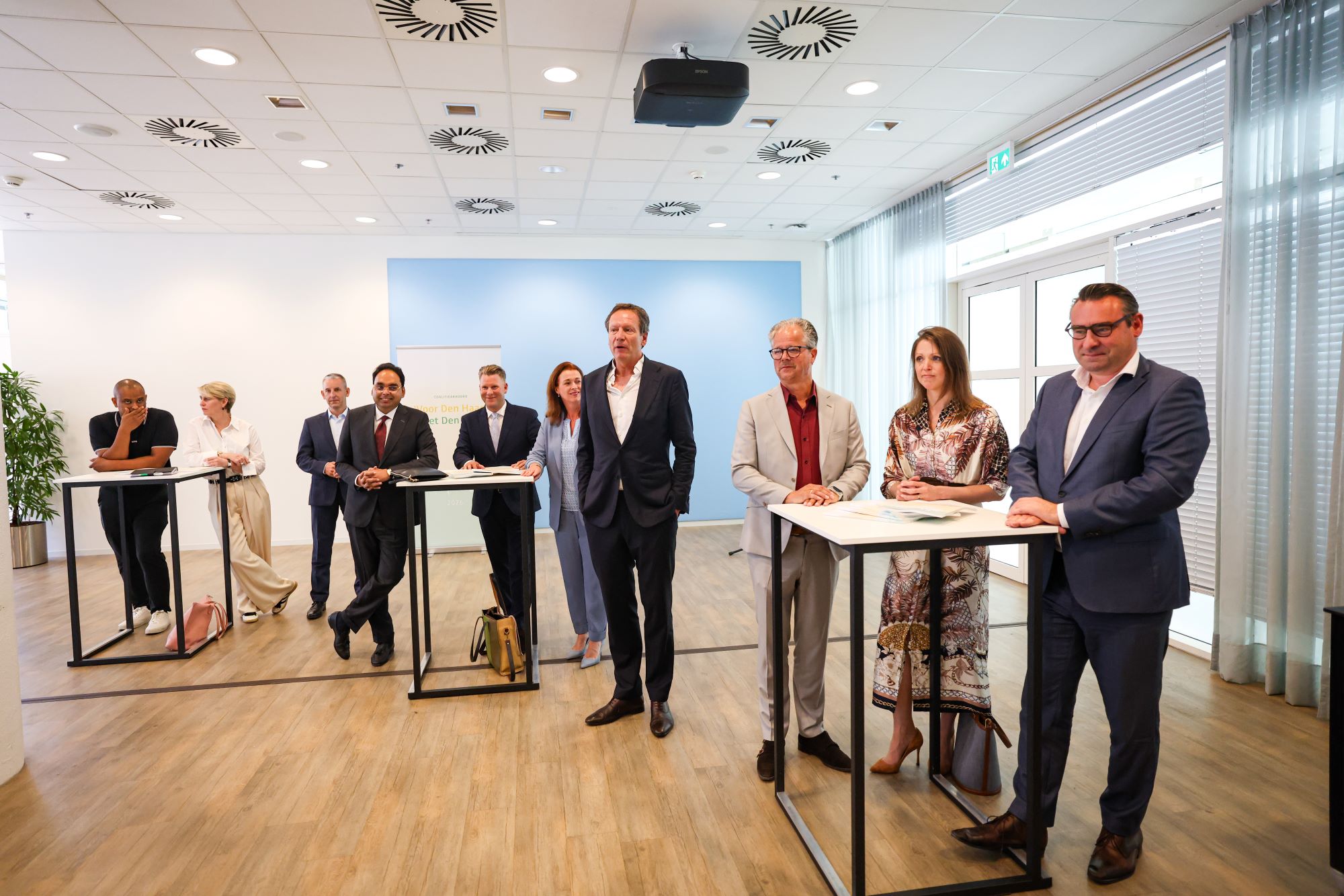Nieuwe wethouders voorgedragen: Richard de Mos ‘supertrots’, oppositie verbolgen